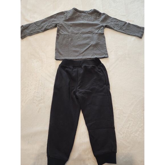 The Children's Place Boy's Play Bundle Sz 2T - Picture 3 of 6